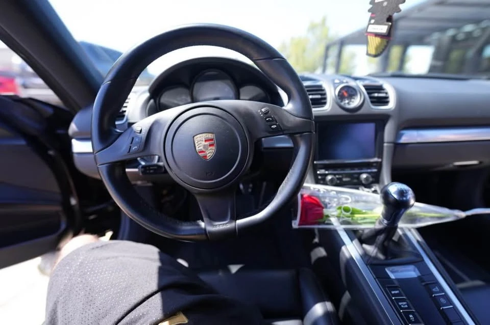 2014 Porsche 981 Cayman GT4 - Image 4 of 7