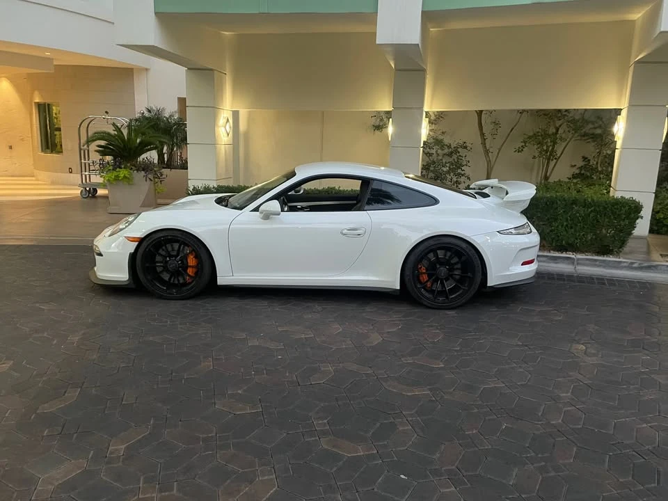 2014 Porsche 991 GT3 - Image 7 of 17