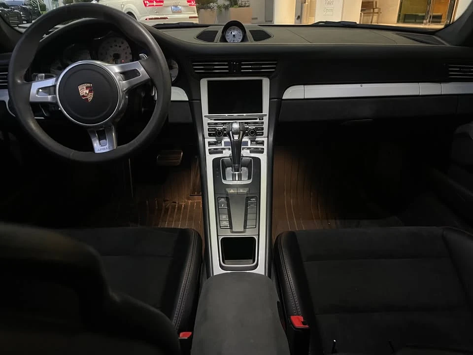 2014 Porsche 991 GT3 - Image 9 of 17