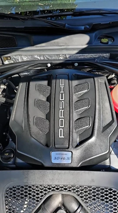 2014 Porsche Macan S - Image 8 of 17