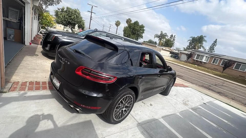 2014 Porsche Macan Turbo - Image 3 of 13