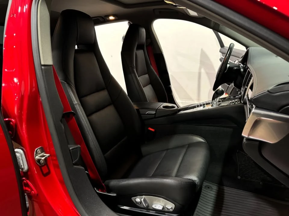 2014 Porsche 970 Panamera - Image 9 of 14
