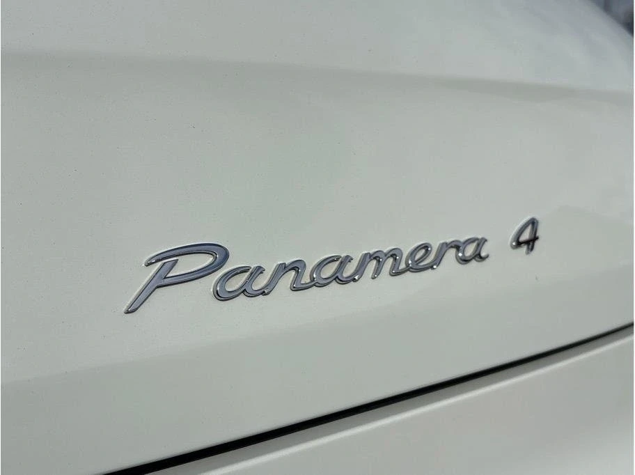 2014 Porsche 970 Panamera - Image 14 of 20