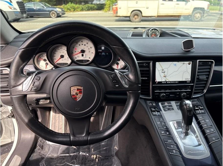 2014 Porsche 970 Panamera - Image 15 of 20