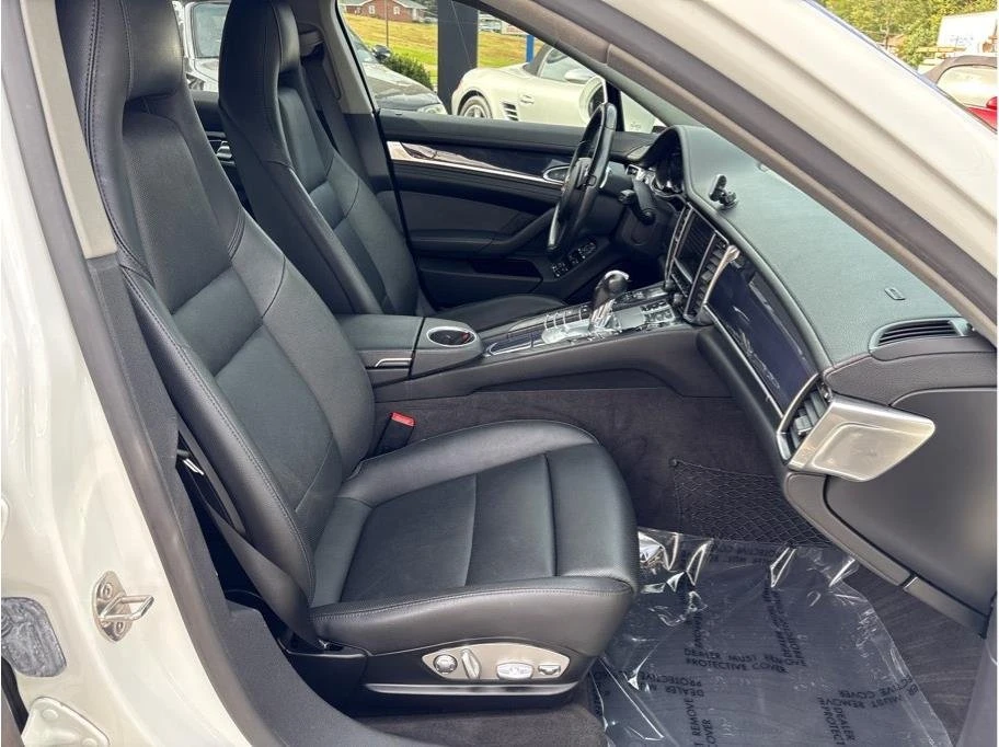 2014 Porsche 970 Panamera - Image 13 of 20