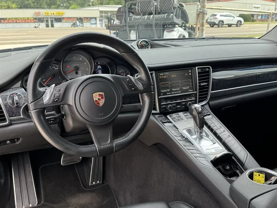 2014 Porsche 970 Panamera - Image 12 of 15