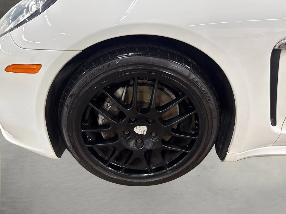 2014 Porsche 970 Panamera - Image 17 of 20