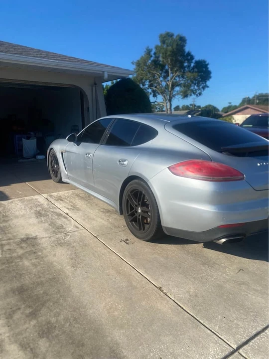 2014 Porsche 970 Panamera - Image 5 of 9