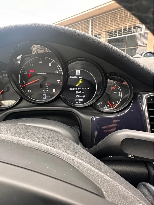 2014 Porsche 970 Panamera - Image 9 of 14