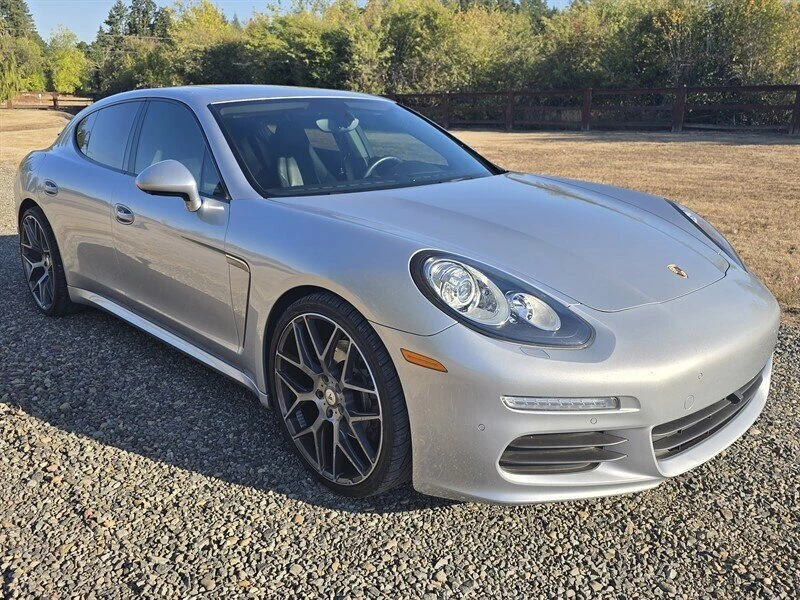 2014 Porsche 970 Panamera - Image 7 of 19