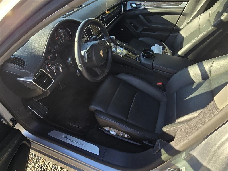 2014 Porsche 970 Panamera - Image 13 of 19