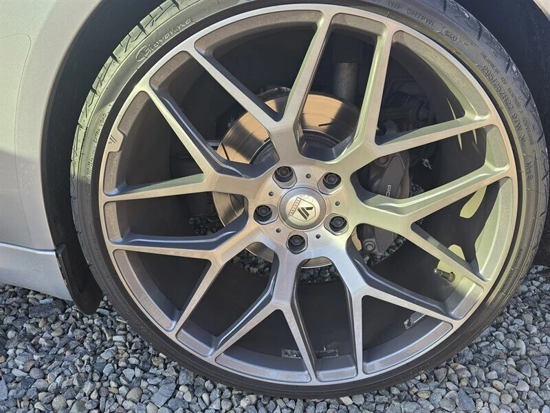 2014 Porsche 970 Panamera - Image 18 of 19
