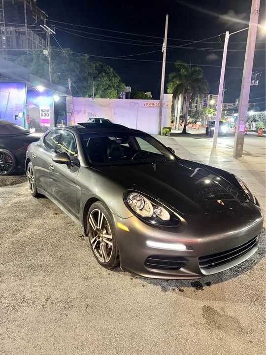 2014 Porsche 970 Panamera - Image 4 of 5