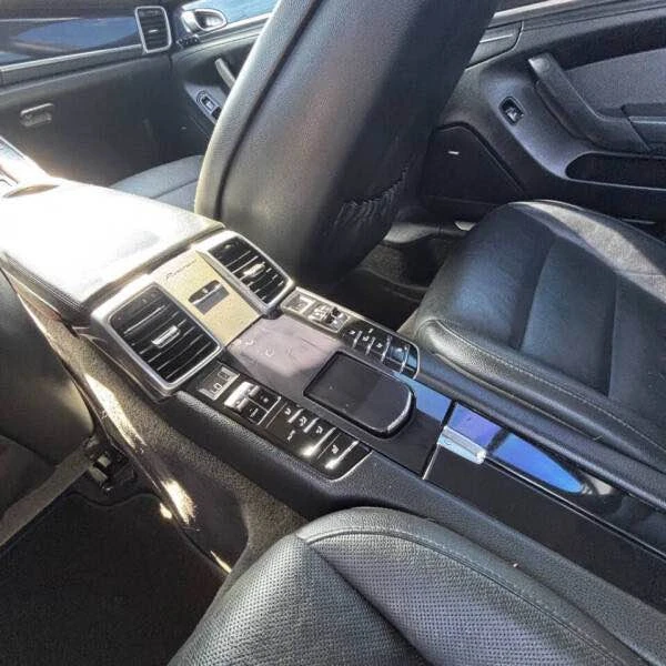 2014 Porsche 970 Panamera - Image 2 of 20