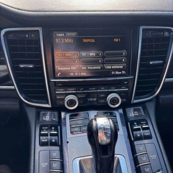 2014 Porsche 970 Panamera - Image 7 of 20