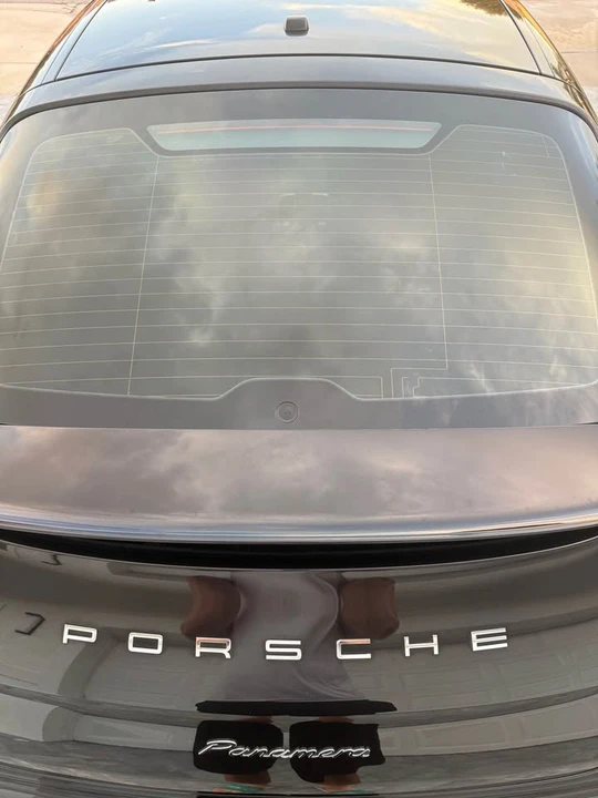 2014 Porsche 970 Panamera - Image 16 of 17