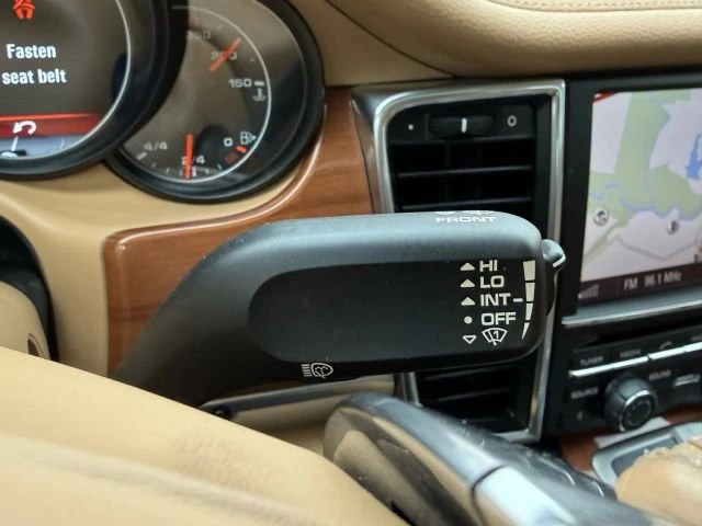 2014 Porsche 970 Panamera - Image 16 of 18