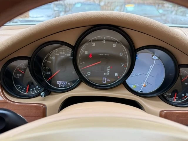 2014 Porsche 970 Panamera - Image 8 of 18
