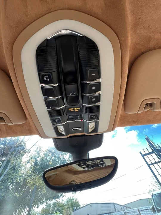 2014 Porsche 970 Panamera - Image 10 of 19