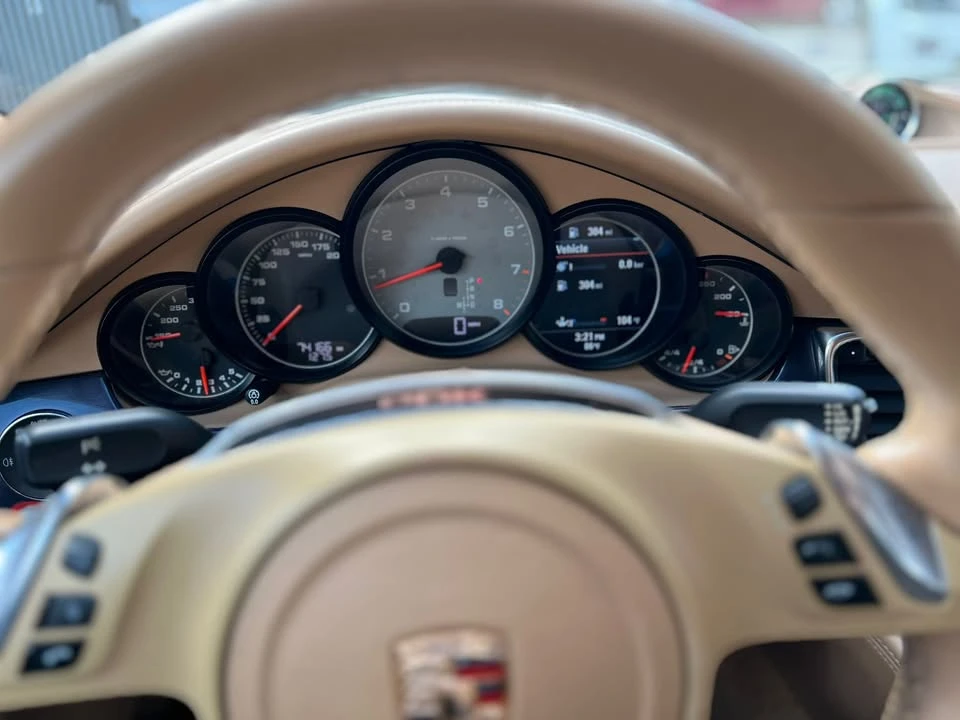 2014 Porsche 970 Panamera - Image 9 of 19