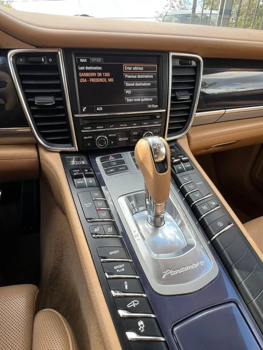 2014 Porsche 970 Panamera - Image 11 of 19