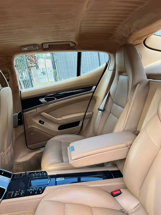 2014 Porsche 970 Panamera - Image 19 of 19