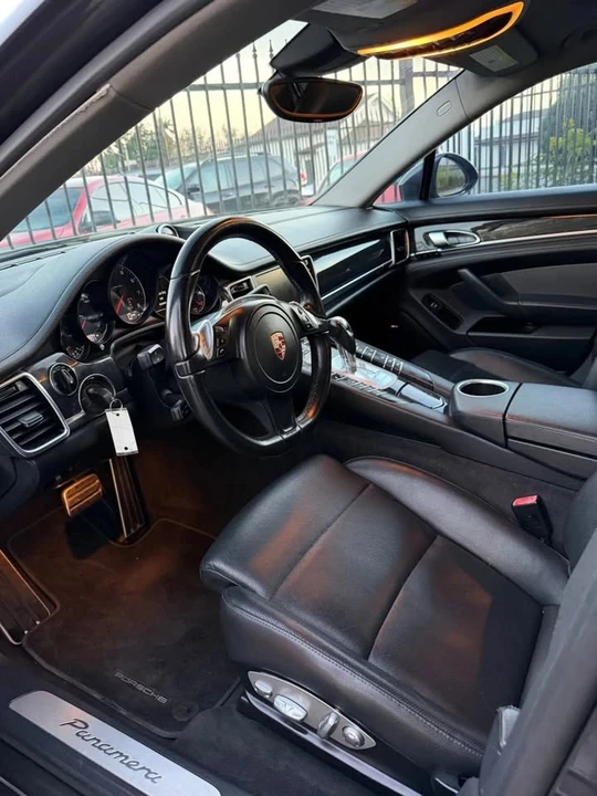 2014 Porsche 970 Panamera - Image 15 of 19