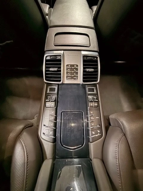 2014 Porsche 970 Panamera - Image 7 of 19