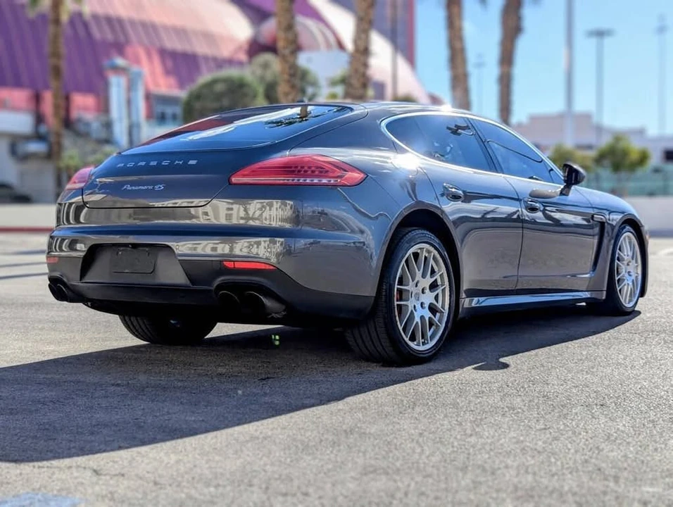 2014 Porsche 970 Panamera - Image 3 of 9