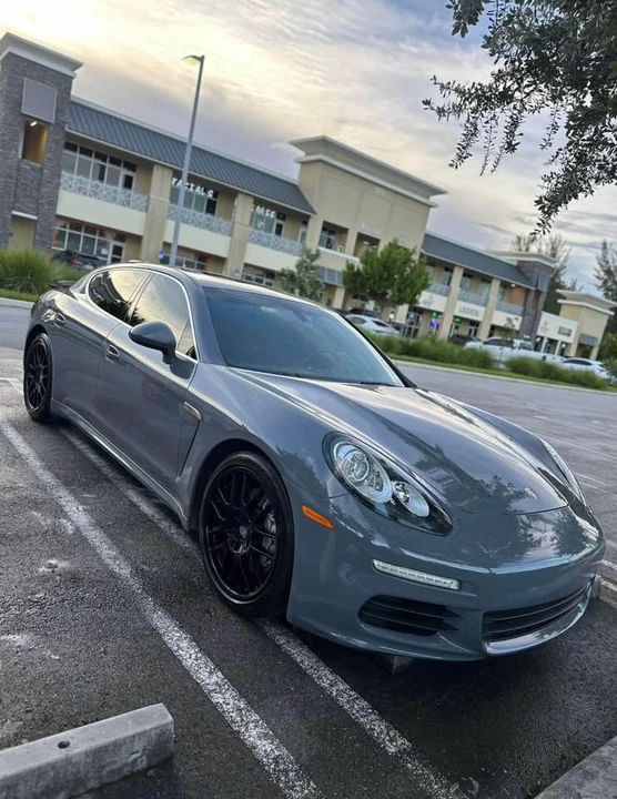 2014 Porsche 970 Panamera - Image 8 of 10