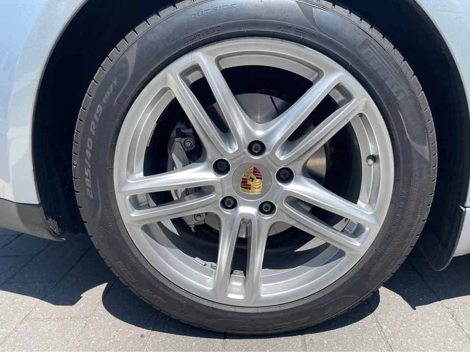 2014 Porsche 970 Panamera - Image 10 of 19