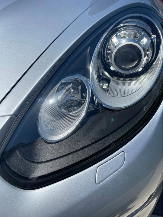 2014 Porsche 970 Panamera - Image 18 of 19