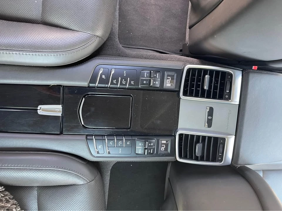 2014 Porsche 970 Panamera - Image 13 of 19