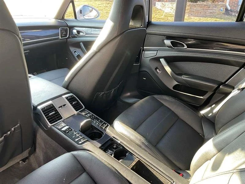 2014 Porsche 970 Panamera - Image 18 of 19