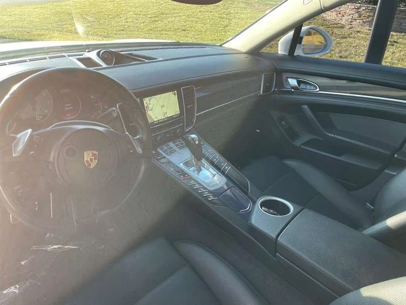 2014 Porsche 970 Panamera - Image 15 of 19
