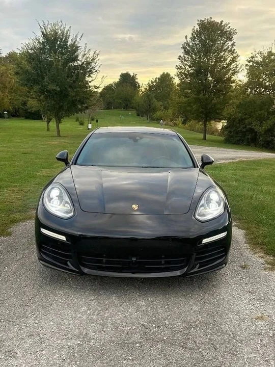 2014 Porsche 970 Panamera - Image 2 of 20