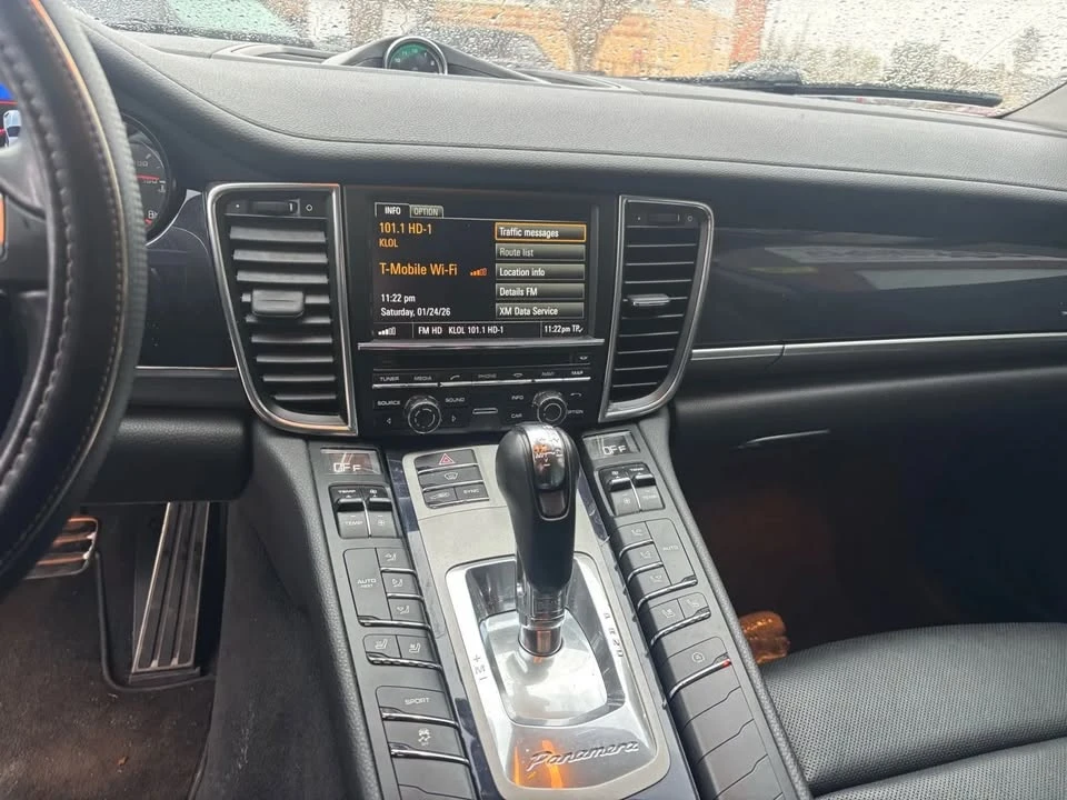 2014 Porsche 970 Panamera - Image 9 of 10