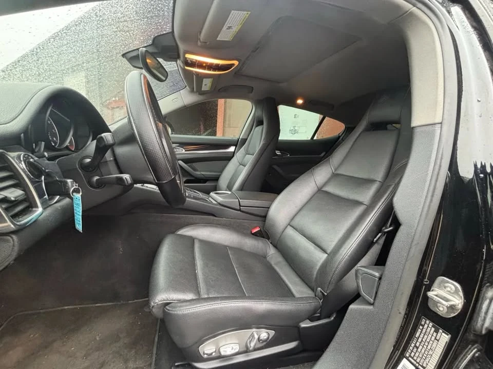 2014 Porsche 970 Panamera - Image 7 of 10