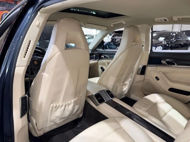 2014 Porsche 970 Panamera - Image 13 of 20