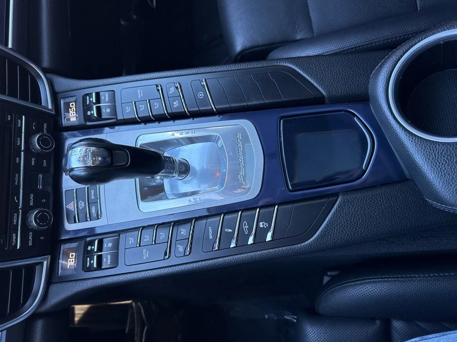 2014 Porsche 970 Panamera - Image 14 of 19
