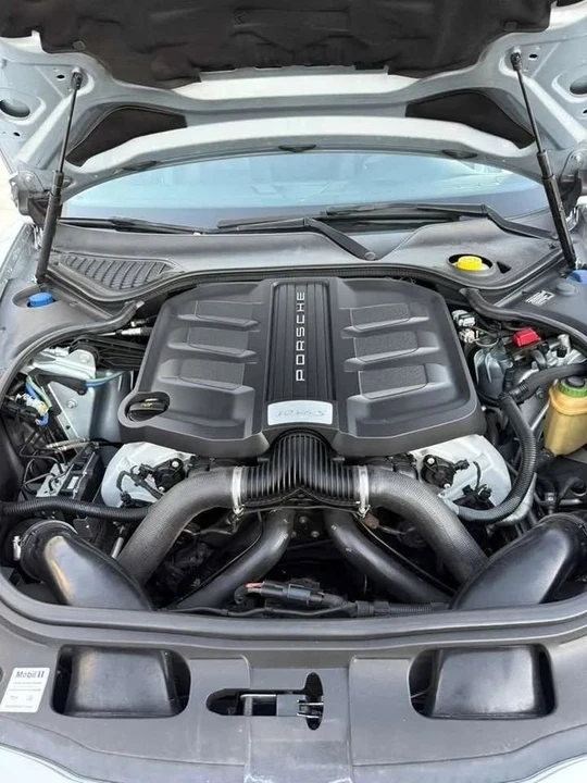 2014 Porsche 970 Panamera - Image 9 of 13