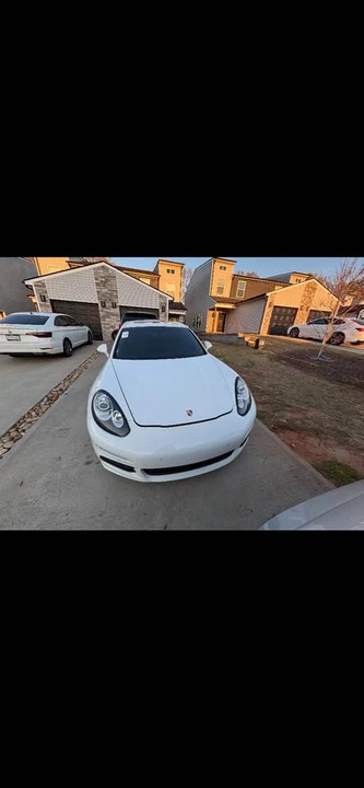 2014 Porsche 970 Panamera - Image 2 of 9
