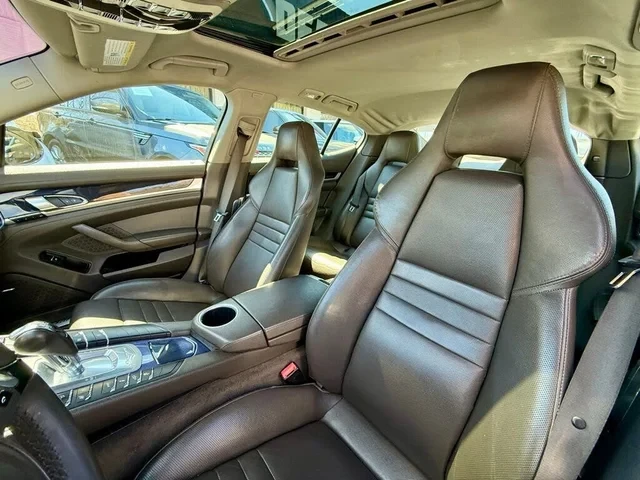 2014 Porsche 970 Panamera - Image 13 of 20