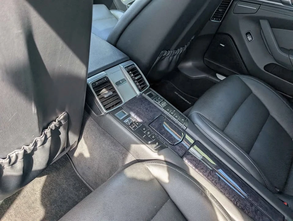 2014 Porsche 970 Panamera - Image 11 of 19
