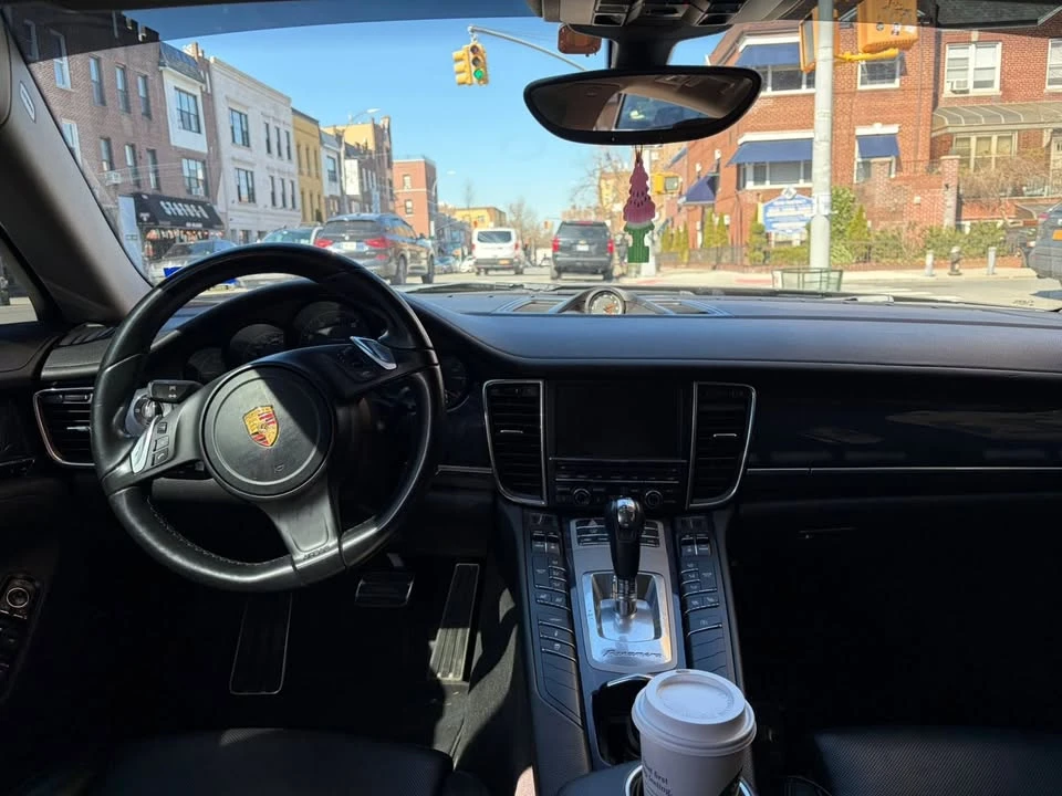 2014 Porsche 970 Panamera - Image 7 of 8