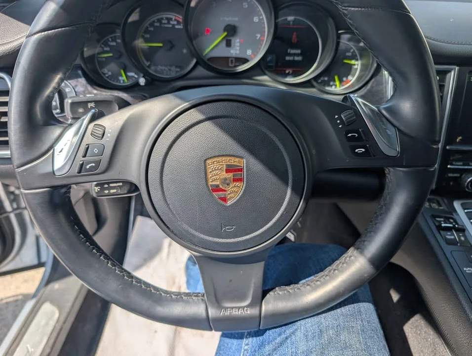 2014 Porsche 970 Panamera - Image 14 of 19