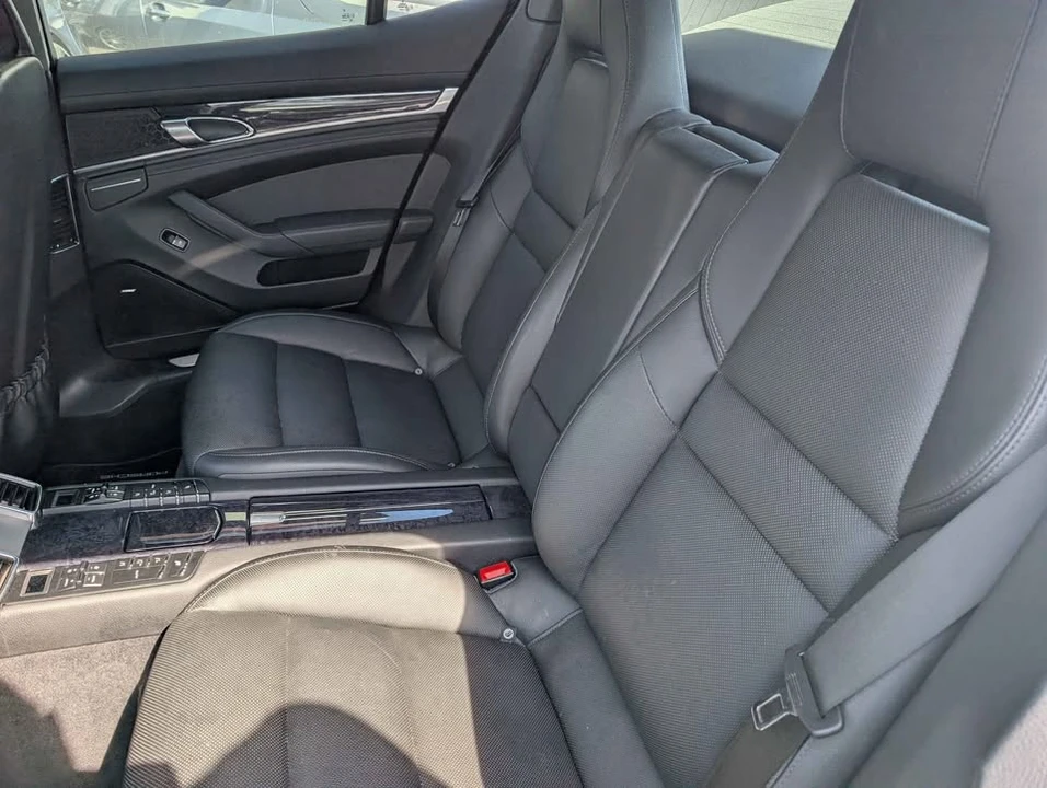 2014 Porsche 970 Panamera - Image 10 of 19