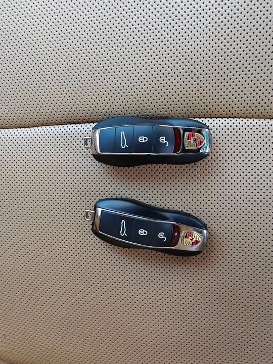 2014 Porsche 970 Panamera S - Image 2 of 20