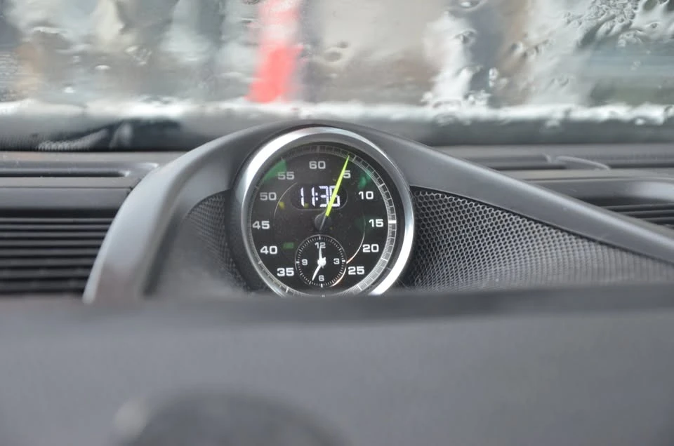 2014 Porsche 970 Panamera S - Image 9 of 16