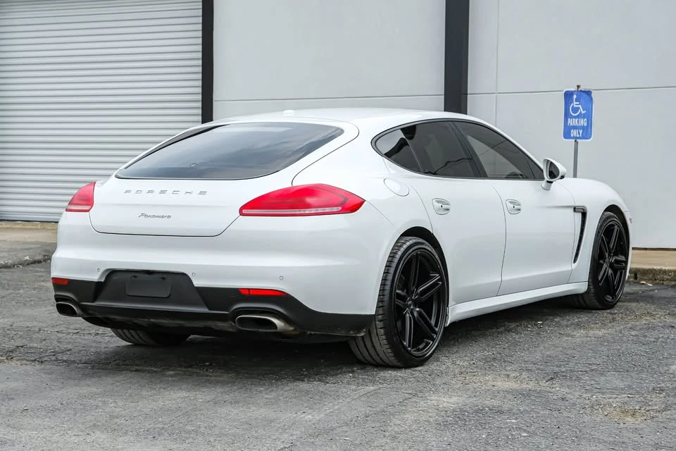 2014 Porsche 970 Panamera - Image 7 of 19